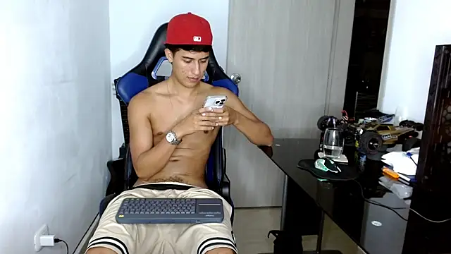 Snapshot of Juan_da01 chatting on February 19, 2025, 6:44 am Juan da01 online show from February 19, 2025, 6:44 am