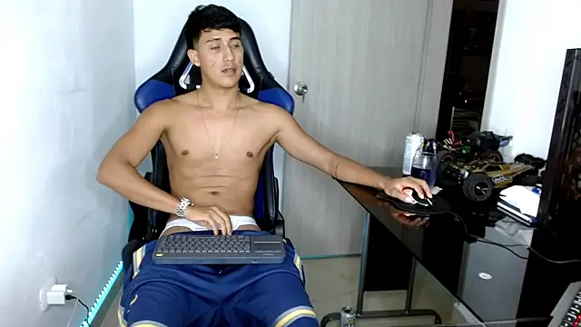 Snapshot of Juan_da01 chatting on February 26, 2025, 1:25 am Juan da01 online show from February 26, 2025, 1:25 am