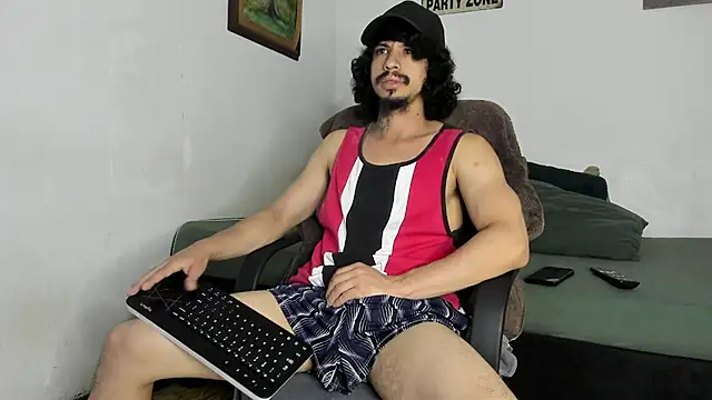 TristanWoods online show from November 15, 2025, 11:03 am