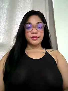 ashley Tompson1 online show from November 5, 2025, 11:57 am