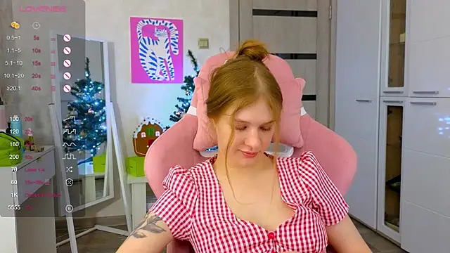 Snapshot of TrissMerigold9 chatting on January 11, 2026, 9:38 am TrissMerigold9 online show from January 11, 2026, 9:38 am