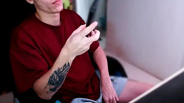 deividcloud36 online show from November 9, 2025, 9:19 pm