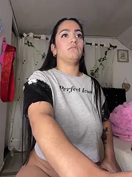 Snapshot of JazminTaylor chatting on March 11, 2025, 2:21 am JazminTaylor online show from March 11, 2025, 2:21 am