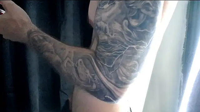 Kenner fox77 online show from April 21, 2026, 2:14 am