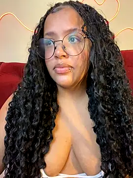 Snapshot of 99_Lilith chatting on October 10, 2025, 12:44 am 99 Lilith online show from October 10, 2025, 12:44 am