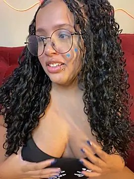 Snapshot of 99_Lilith chatting on October 15, 2025, 12:31 am 99 Lilith online show from October 15, 2025, 12:31 am