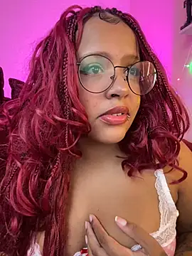 Snapshot of 99_Lilith chatting on April 8, 2026, 12:34 am 99 Lilith online show from April 8, 2026, 12:34 am