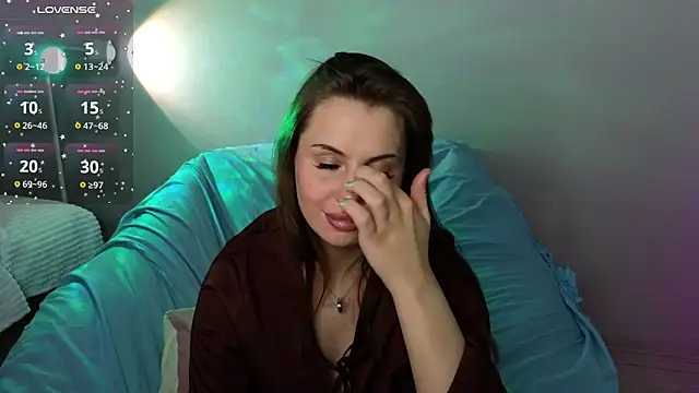 Aisha Riley online show from September 12, 2025, 3:23 pm