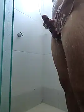 Snapshot of HAchicko_ chatting on January 3, 2025, 1:46 pm HAchicko online show from January 3, 2025, 1:46 pm