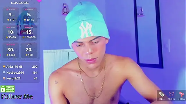 Snapshot of visaelX chatting on March 15, 2025, 5:26 pm visaelX online show from March 15, 2025, 5:26 pm