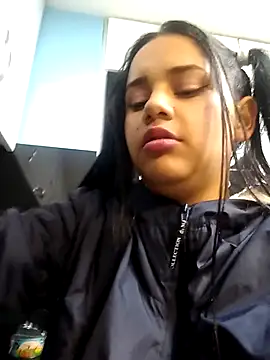 Snapshot of _Miaaleon chatting on March 22, 2025, 7:53 pm Miaaleon online show from March 22, 2025, 7:53 pm