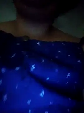  Miaaleon online show from February 4, 2026, 9:15 am