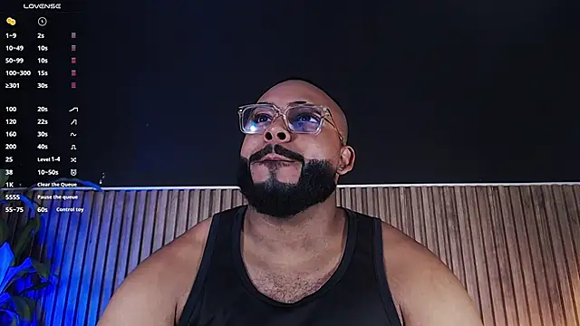 Snapshot of DilanJonnes_ chatting on February 9, 2025, 10:00 pm DilanJonnes  online show from February 9, 2025, 10:00 pm