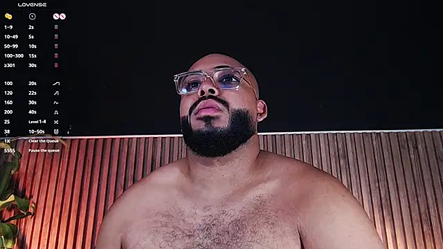 Snapshot of DilanJonnes_ chatting on March 17, 2025, 10:51 pm DilanJonnes  online show from March 17, 2025, 10:51 pm