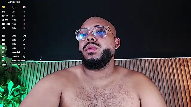 Snapshot of DilanJonnes_ chatting on March 13, 2025, 12:05 am DilanJonnes  online show from March 13, 2025, 12:05 am