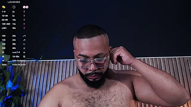 Snapshot of DilanJonnes_ chatting on February 28, 2025, 11:45 pm DilanJonnes  online show from February 28, 2025, 11:45 pm