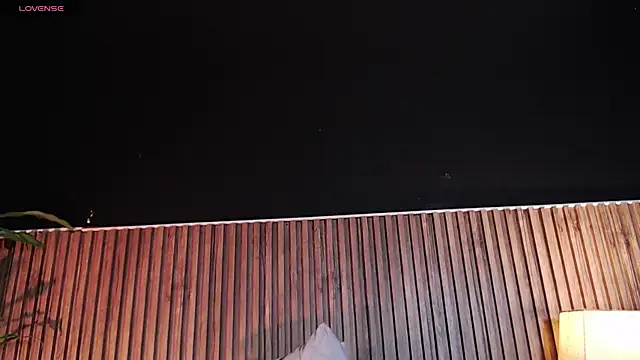 Snapshot of DilanJonnes_ chatting on October 31, 2025, 12:29 am DilanJonnes  online show from October 31, 2025, 12:29 am