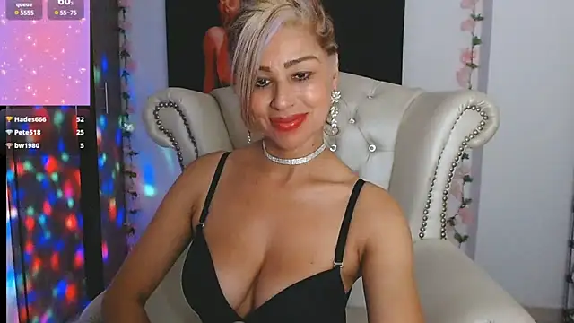 Isabelhot1 online show from April 15, 2026, 7:58 pm