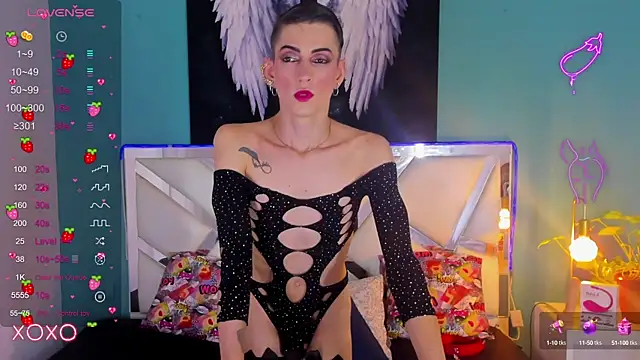 Snapshot of dominic_thailor chatting on March 19, 2025, 5:28 pm dominic thailor online show from March 19, 2025, 5:28 pm