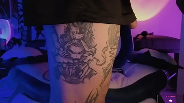 Ash gusbig online show from December 1, 2025, 3:07 am