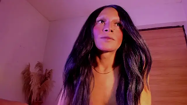 Snapshot of carolinemiller7 chatting on December 15, 2025, 10:26 pm carolinemiller7 online show from December 15, 2025, 10:26 pm