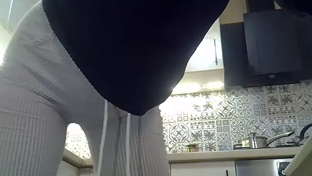 Snapshot of NkPulse chatting on December 22, 2025, 10:10 pm NkPulse online show from December 22, 2025, 10:10 pm