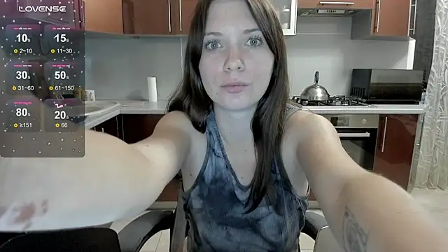  BondiXUrban  online show from November 11, 2025, 4:35 pm