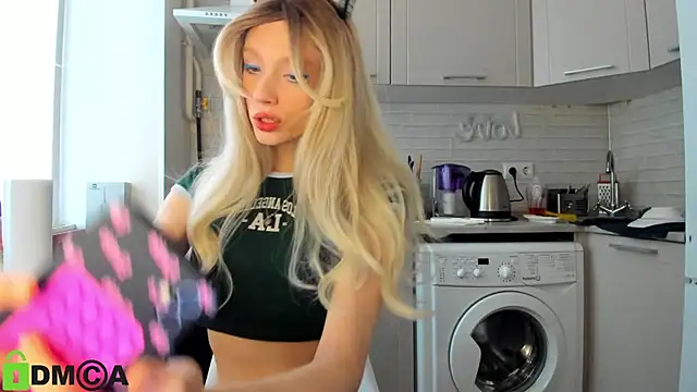 Snapshot of _Alice_Kitty chatting on March 1, 2025, 11:50 am Alice Kitty online show from March 1, 2025, 11:50 am