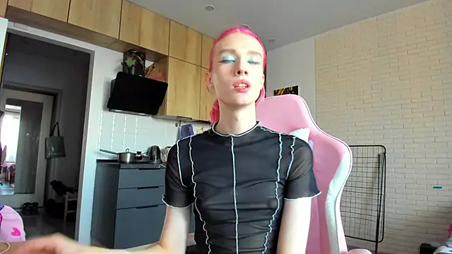  Alice Kitty online show from March 13, 2026, 2:33 pm