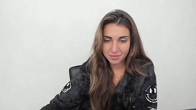 Summmmersky online show from October 4, 2025, 9:05 pm