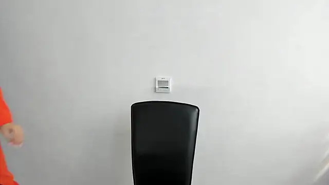 Summmmersky online show from March 9, 2025, 8:18 am