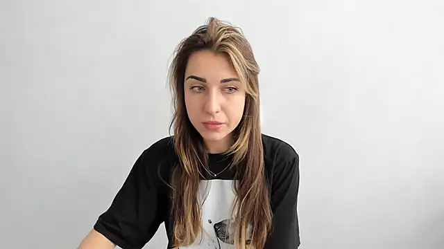 Summmmersky online show from March 15, 2025, 9:30 am