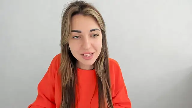 Summmmersky online show from March 10, 2025, 1:43 pm