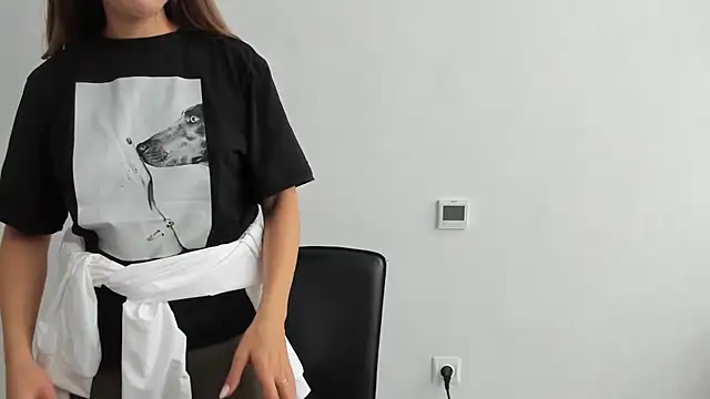 Summmmersky online show from November 5, 2025, 11:24 am