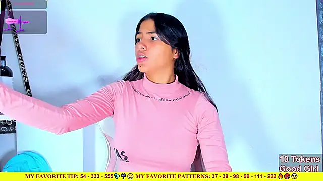 Snapshot of AriannaLewiis chatting on November 24, 2025, 7:25 pm AriannaLewiis online show from November 24, 2025, 7:25 pm