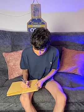 MyLatinHotBoys online show from January 23, 2025, 2:12 am