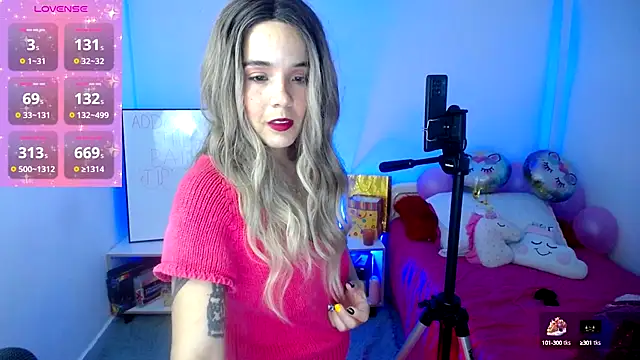 Snapshot of Nathy_Rock chatting on October 7, 2025, 10:44 pm Nathy Rock online show from October 7, 2025, 10:44 pm