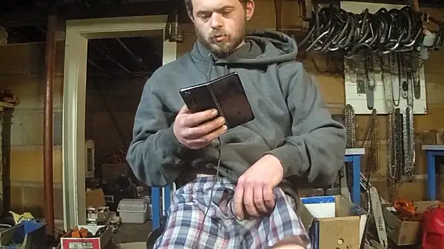 Bigoleslong98765 online show from March 10, 2026, 6:50 am