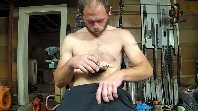 Bigoleslong98765 online show from October 11, 2025, 5:19 am