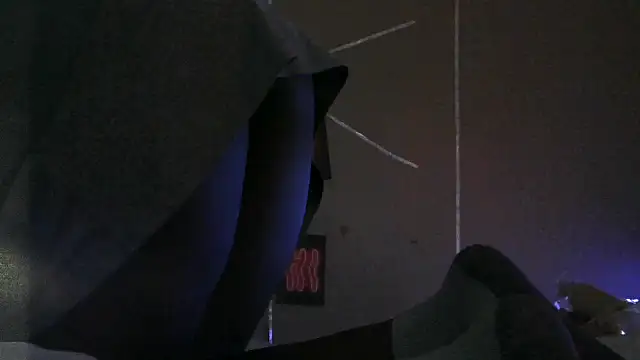 EbonyFetishQueen online show from November 3, 2025, 4:32 pm