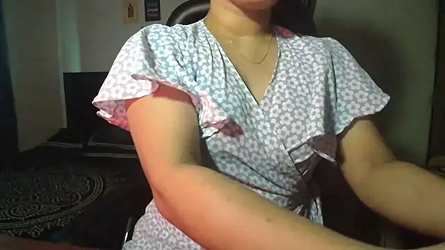 Most-Beautiful-Queen online show from May 23, 2026, 4:55 am