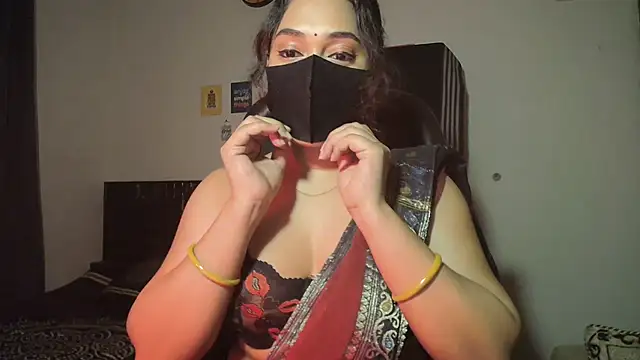 Most-Beautiful-Queen online show from April 18, 2026, 7:29 pm