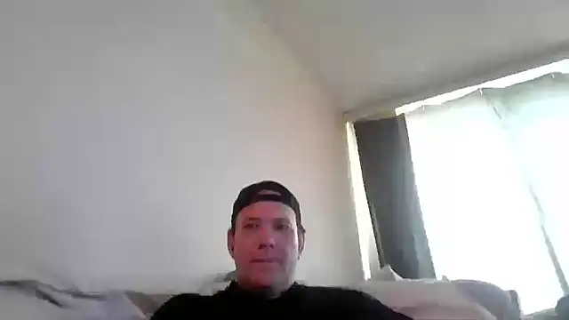 Snapshot of jcrew1279 chatting on February 11, 2026, 1:49 am jcrew1279 online show from February 11, 2026, 1:49 am