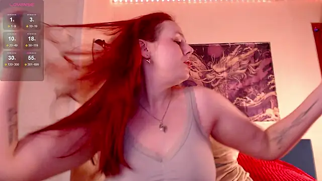 VanessaLincum online show from September 29, 2025, 6:53 am