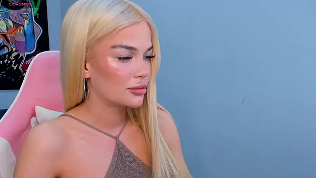 Snapshot of Angel_Sapphire_ chatting on March 1, 2025, 3:49 pm Angel Sapphire online show from March 1, 2025, 3:49 pm