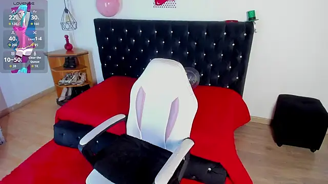 Aliciia cute1 online show from April 17, 2026, 10:01 pm