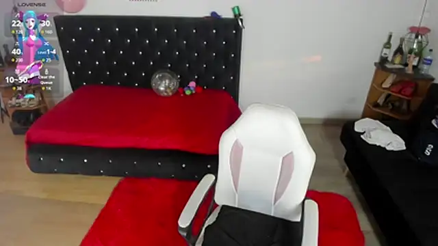 Aliciia cute1 online show from March 27, 2026, 10:43 pm