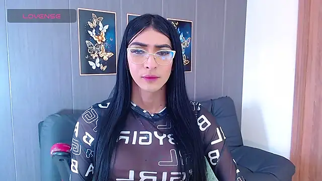 Evelynn sex  online show from November 10, 2025, 1:49 pm