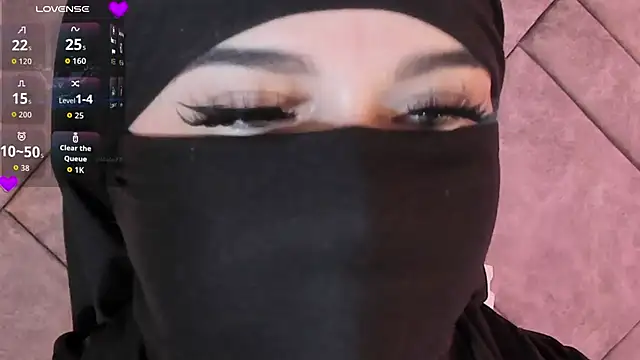 Snapshot of anna-henao chatting on November 22, 2025, 6:51 pm anna-henao online show from November 22, 2025, 6:51 pm