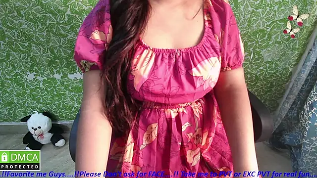 Snapshot of _mOOn_light_ chatting on November 13, 2025, 6:06 am mOOn light online show from November 13, 2025, 6:06 am